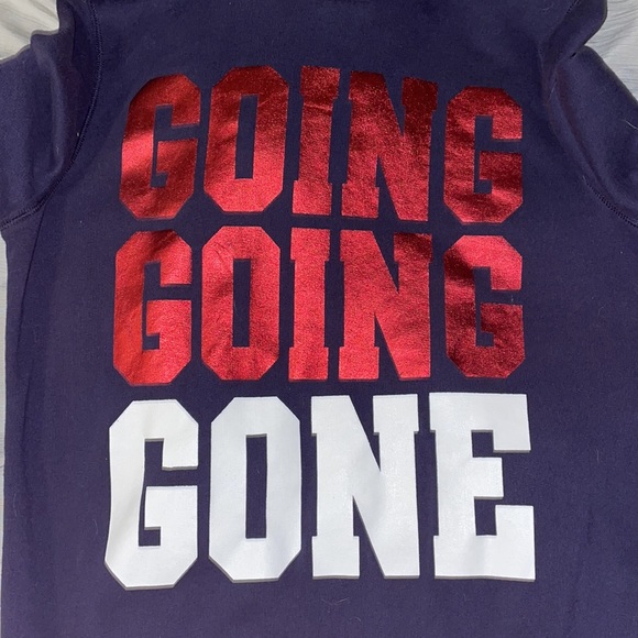 VS pink Red Sox sweatshirt - Picture 4 of 4